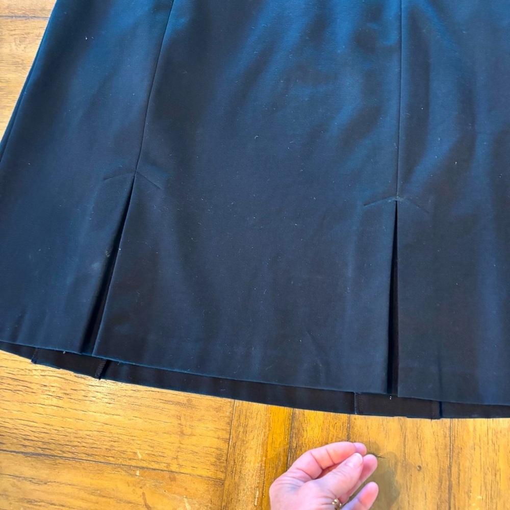 Ann Taylor Black Classic Pleat Skirt,size 16, Office Church Everyday Preppy Chic - Picture 6 of 9